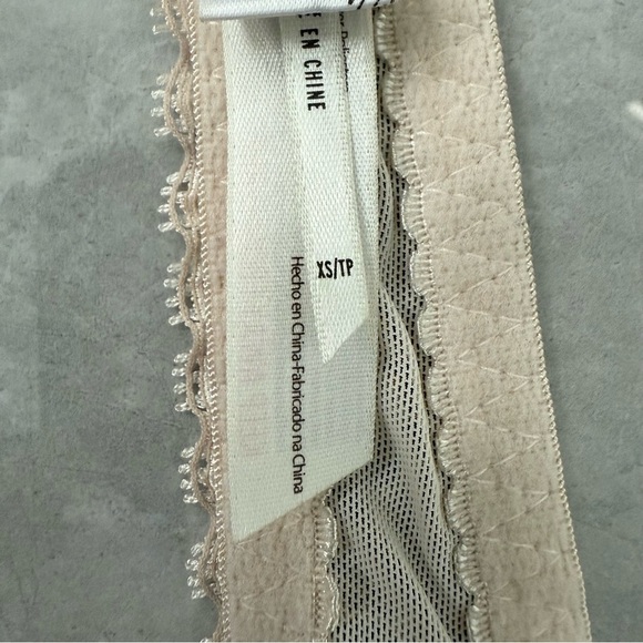 Women’s Free People Boho Patterned Lace Halter Bralette Top XS - Picture 14 of 16